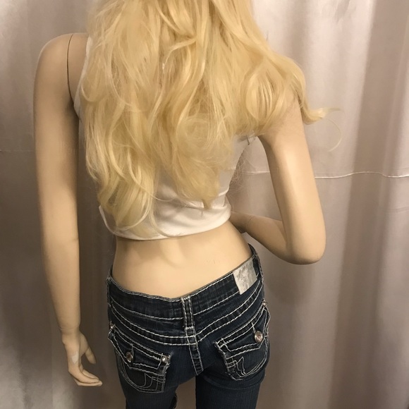 Adorable 🍭vintage capris and crop top with hello kitty details 💖 - Picture 6 of 12